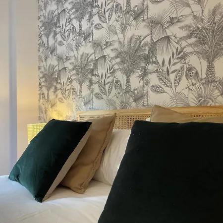 Apartment City Center 3 Bedroom Eurobell 2 *