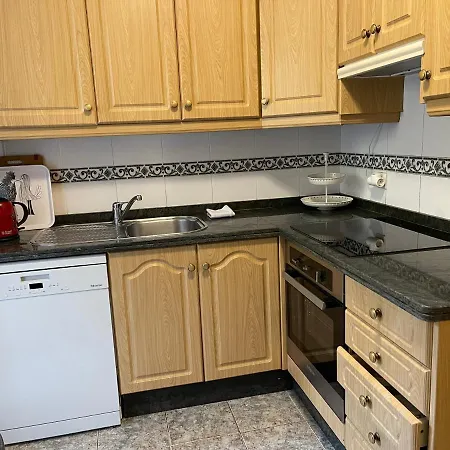 City Center 3 Bedroom Eurobell 2